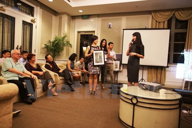 Gần 120 học sinh nghèo vượt khó nhận học bổng Hoa Phong Lan